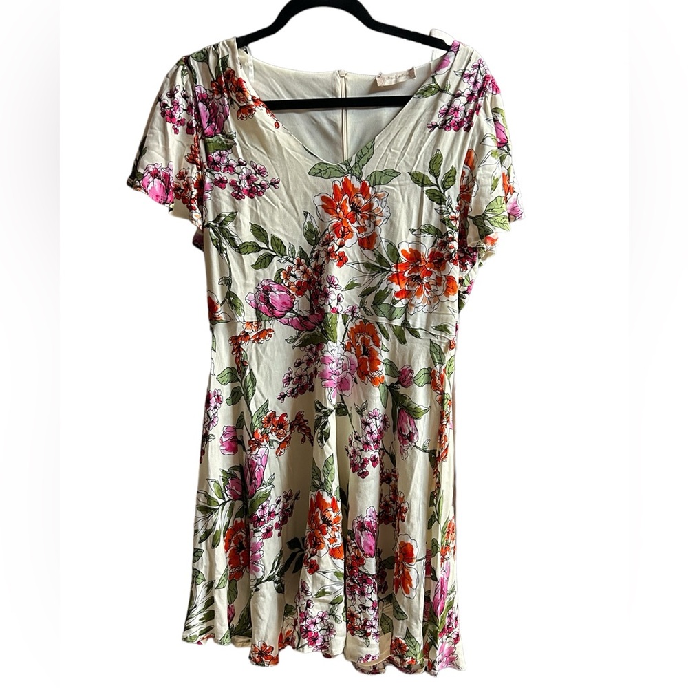 Altar’d State Size Large Rayon Floral Short Sleeve Dress, V Neck